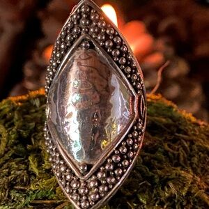 Silpada Elegant sterling Silver Statement Ring. 6-1/2